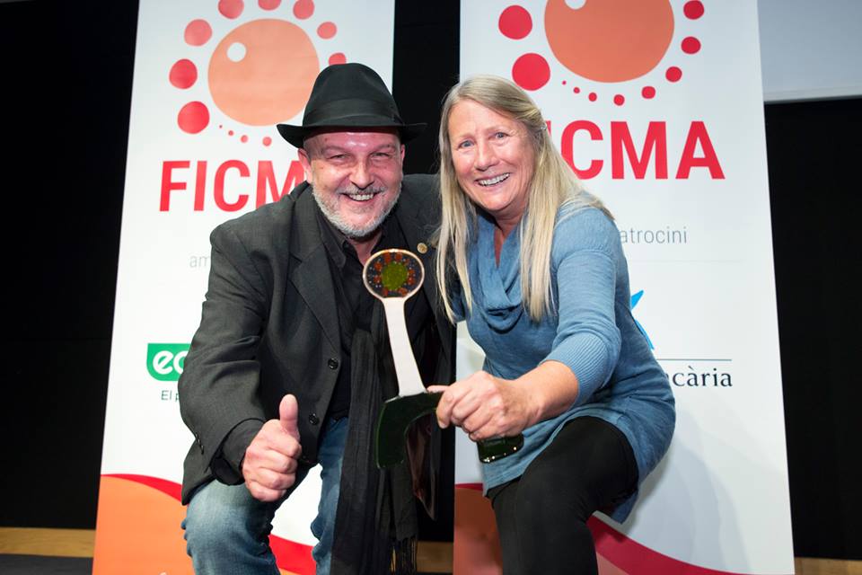 Carol Buckley receives the Golden Sun award